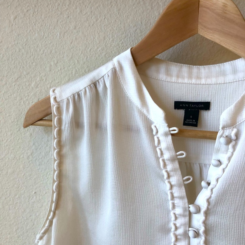Ann Taylor tank/ top